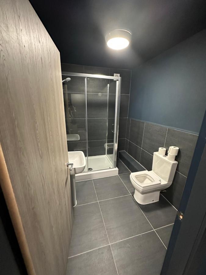 Penthouse Apartment, Sleeps 21 With Terrace Liverpool Zewnętrze zdjęcie